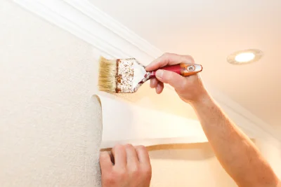 Pose de papier peint à Lécluse — revêtements muraux et toiles de verre